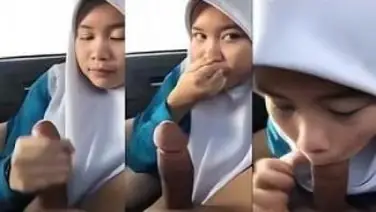 Bokep Jilbab ABG Ngewe Ganas Viral poster