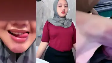 Bokep Jilbab Binal Nyepong Nikmat poster