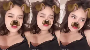 Dokumentasi Lydya Cantik Live Bersantai Kasur poster