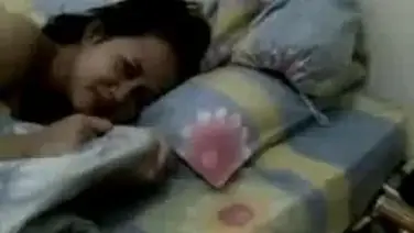 Gadis Cantik Pasrah Goyang Kasur Pacar Lemes poster