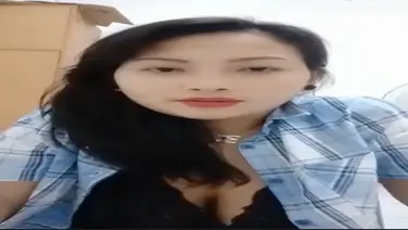 Live Show Indo Panas Host Cantik Viral 2026 poster