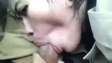 Tante Pegawai Cantik Pasrah Servis Mobil poster